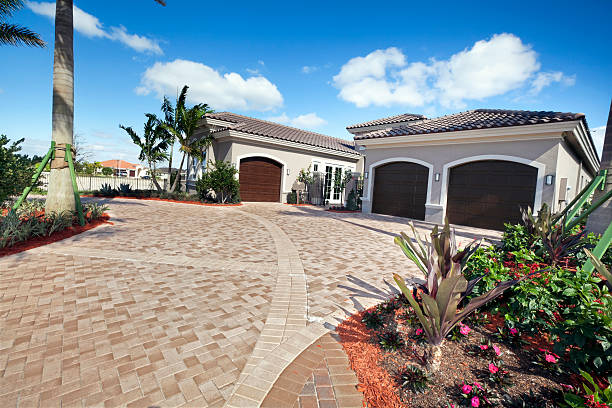 Best Commercial Driveway Pavers  in Cove Creek, NC